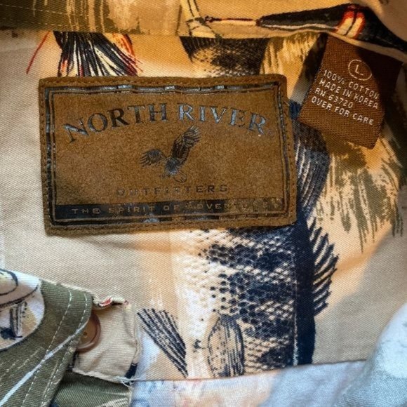 North River Outfitters Fishing AOP Short Sleeve Button Down Shirt: Size Large - Picture 9 of 9